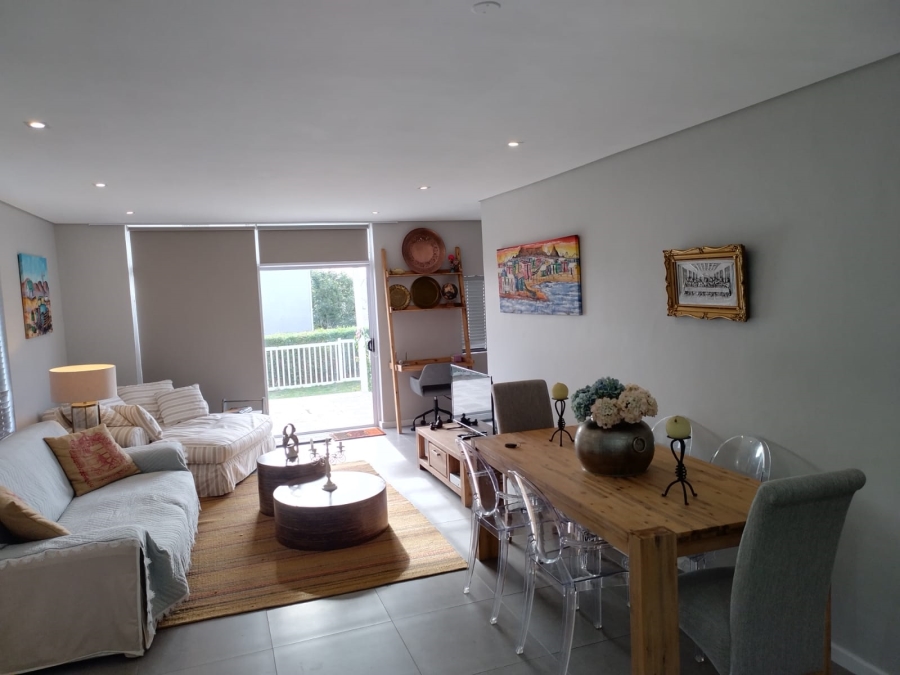 To Let 3 Bedroom Property for Rent in Somerset Lakes Western Cape
